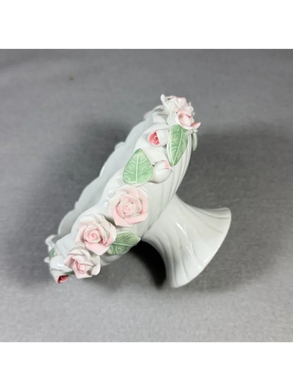 Vintage Encrusted Porcelain Rose Pedestal Bowl Capodimonte Style Candy Dish - Picture 3 of 11
